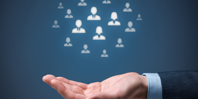 usar la lista de clientes de tu empresa es delito